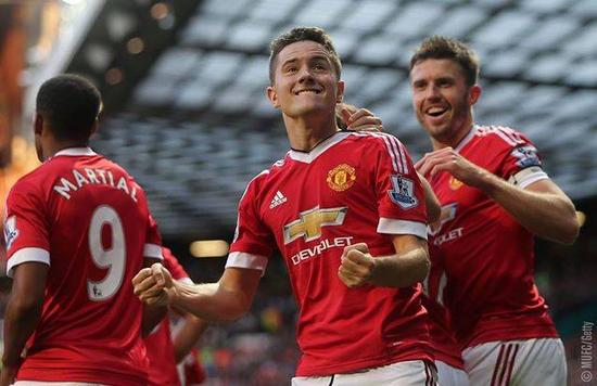 许多企业参 许多企业参